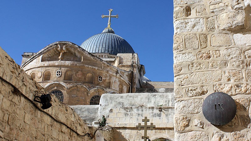 800px-Church_of_the_Holy_Sepulchre_-_Dome_exterior