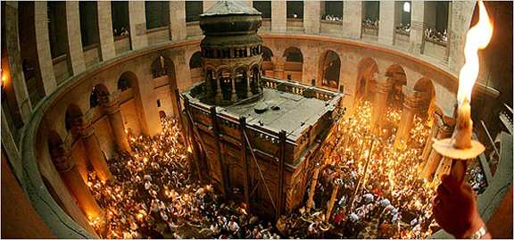 church-of-the-holy-sepulchre-inside-222